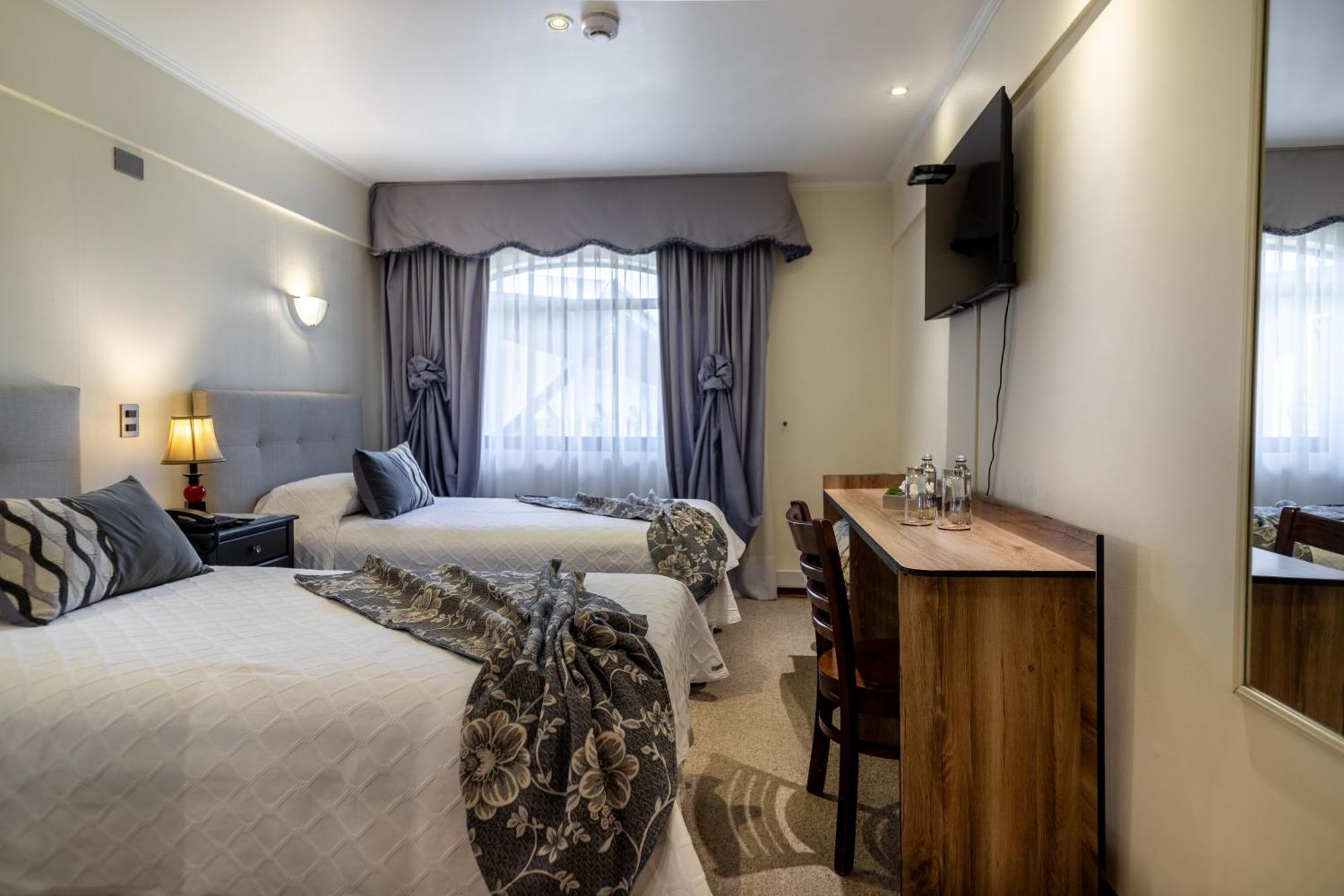 Hotel Royal Victoria Bagian luar foto